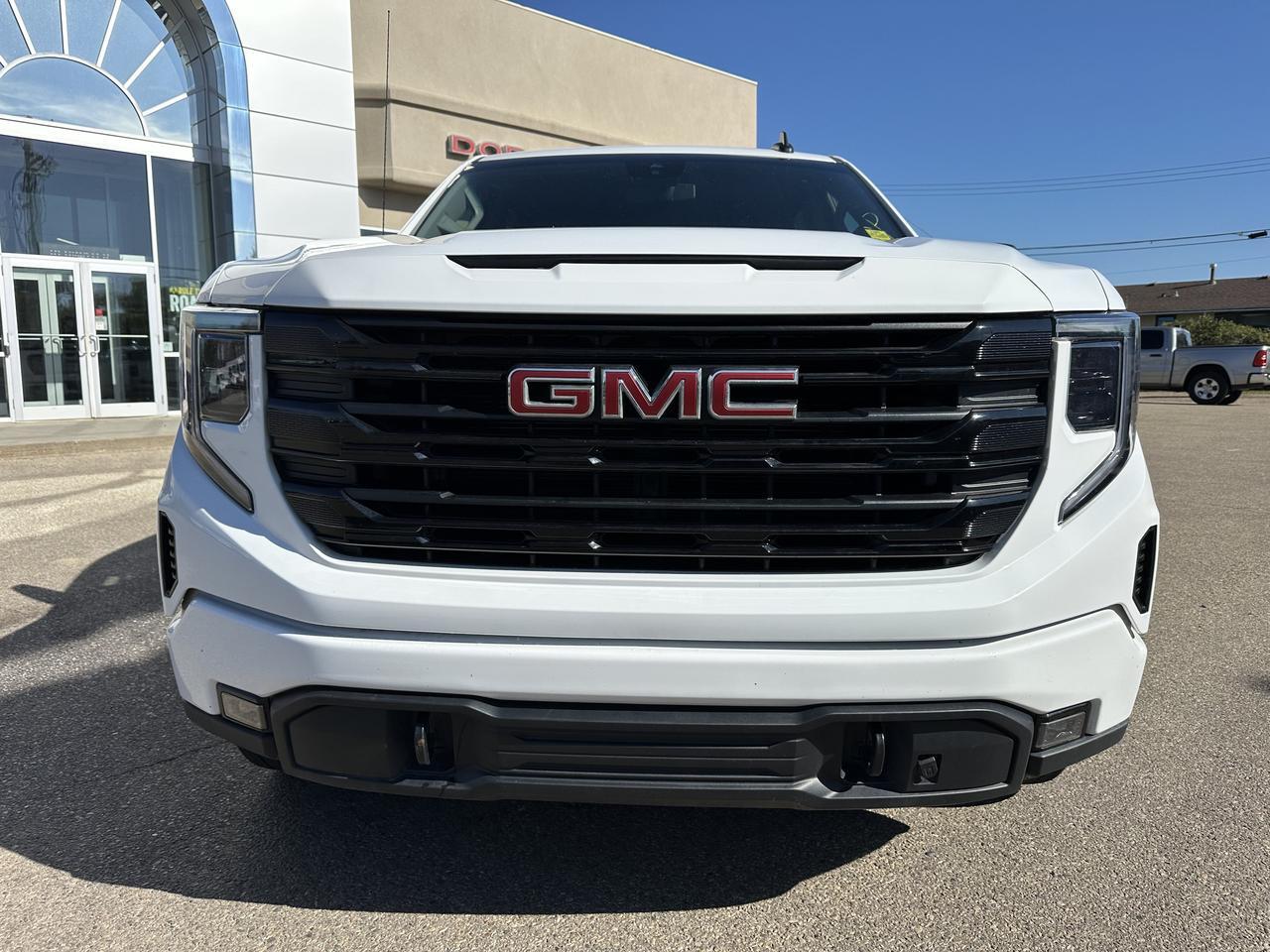 2024 GMC Sierra 1500 Elevation Crew Cab 4WD | EcoTec3 V8 | Heated Front Seats | 20IN Wheels | Towing Redwater AB