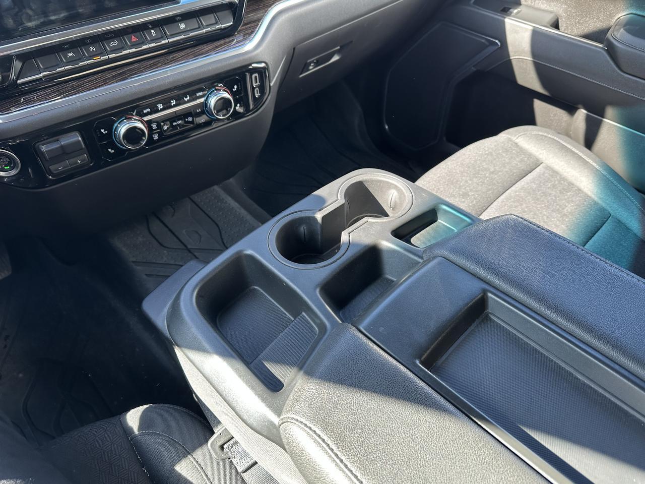 2024 GMC Sierra 1500 Elevation Crew Cab 4WD | EcoTec3 V8 | Heated Front Seats | 20IN Wheels | Towing Redwater AB