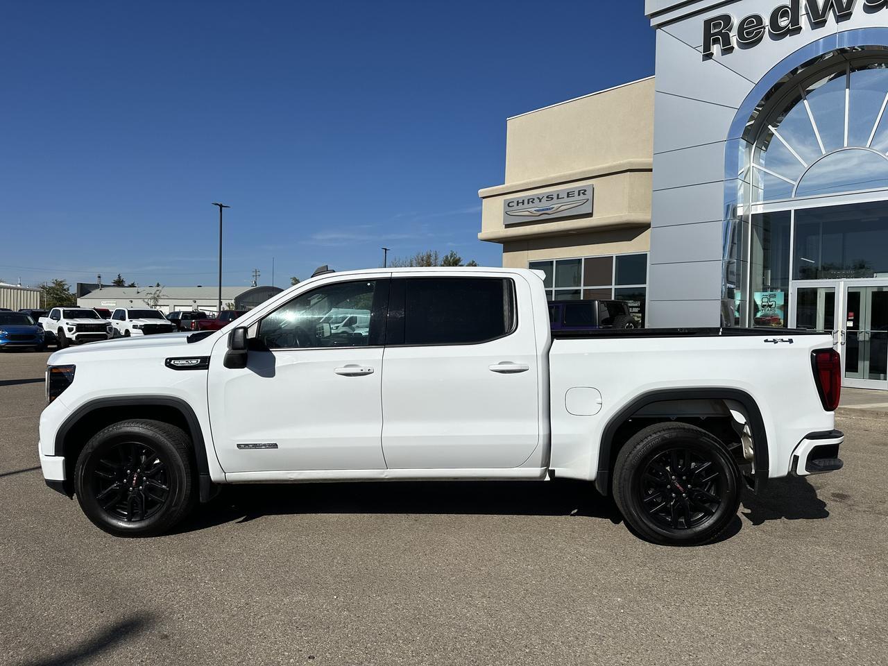 2024 GMC Sierra 1500 Elevation Crew Cab 4WD | EcoTec3 V8 | Heated Front Seats | 20IN Wheels | Towing Redwater AB