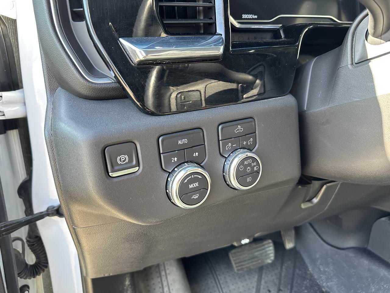 2024 GMC Sierra 1500 Elevation Crew Cab 4WD | EcoTec3 V8 | Heated Front Seats | 20IN Wheels | Towing Redwater AB
