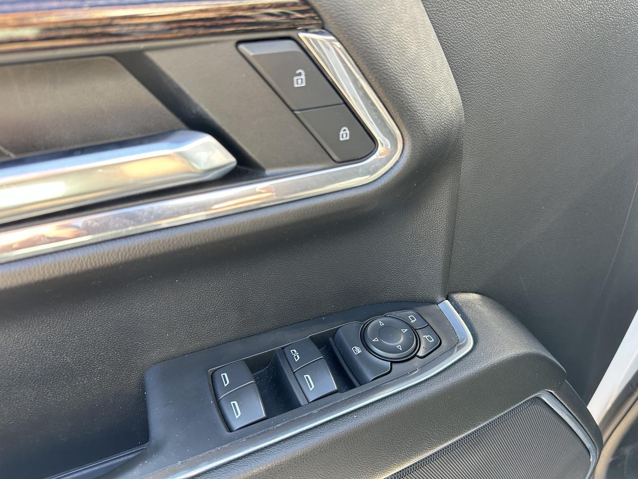2024 GMC Sierra 1500 Elevation Crew Cab 4WD | EcoTec3 V8 | Heated Front Seats | 20IN Wheels | Towing Redwater AB