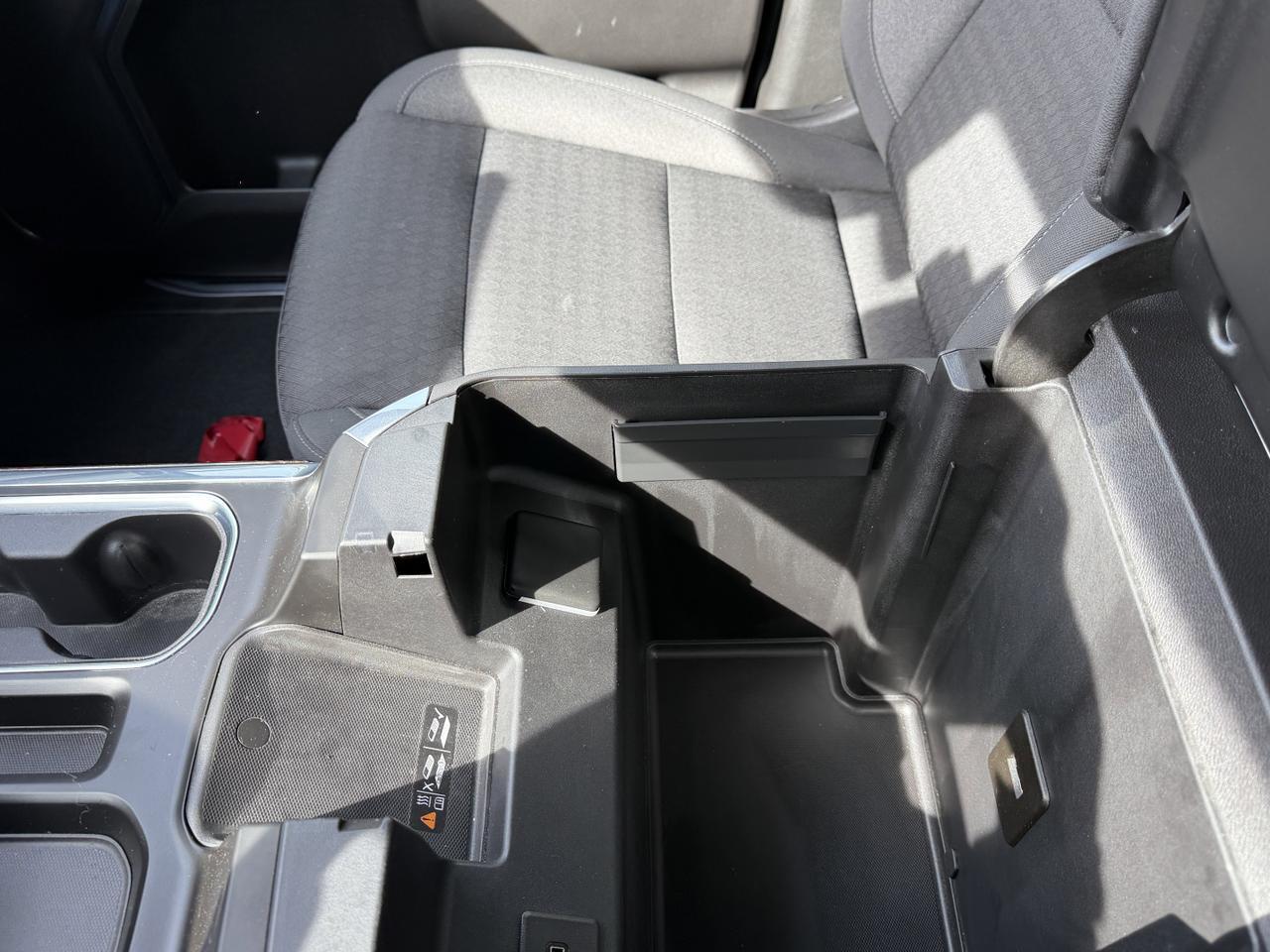 2024 GMC Sierra 1500 Elevation Crew Cab 4WD | Low KMs | NAV | Heated Seats | Remote Start | Backup Camera | 20IN Wheels Redwater AB