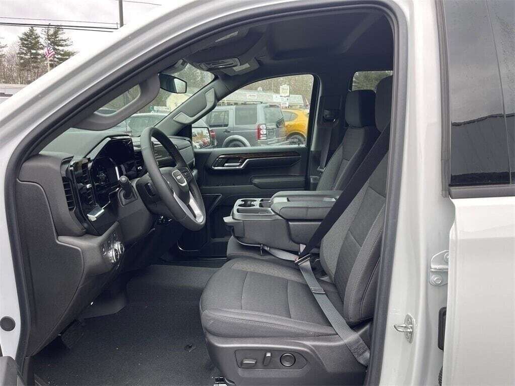 2024 GMC Sierra 1500 Elevation Orange MA