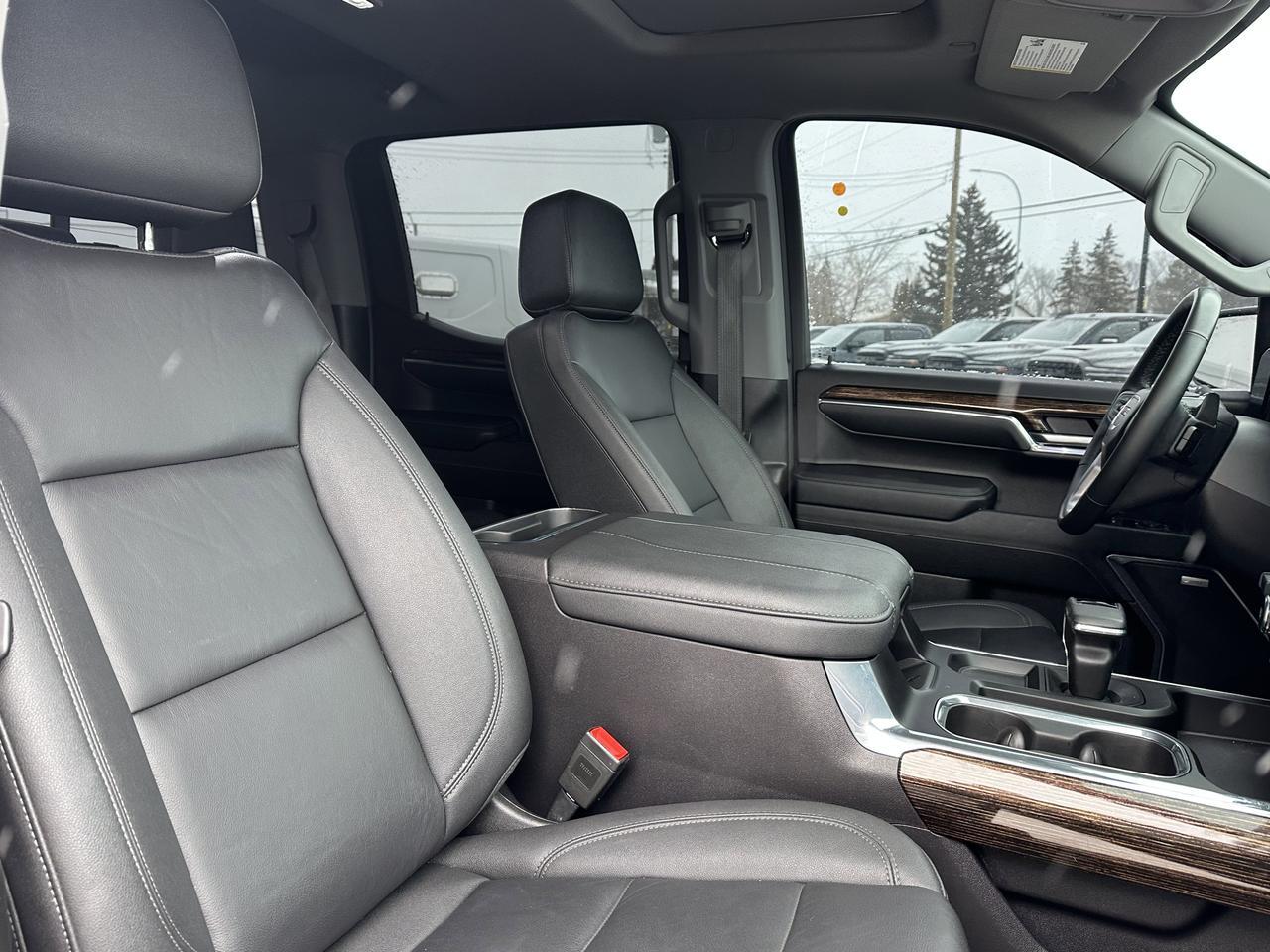 2024 GMC Sierra 1500 Elevation Premium Package | Sun Roof | 360 Camera | 22" Rims | Bose Audio | Tow Package | One Owner Redwater AB