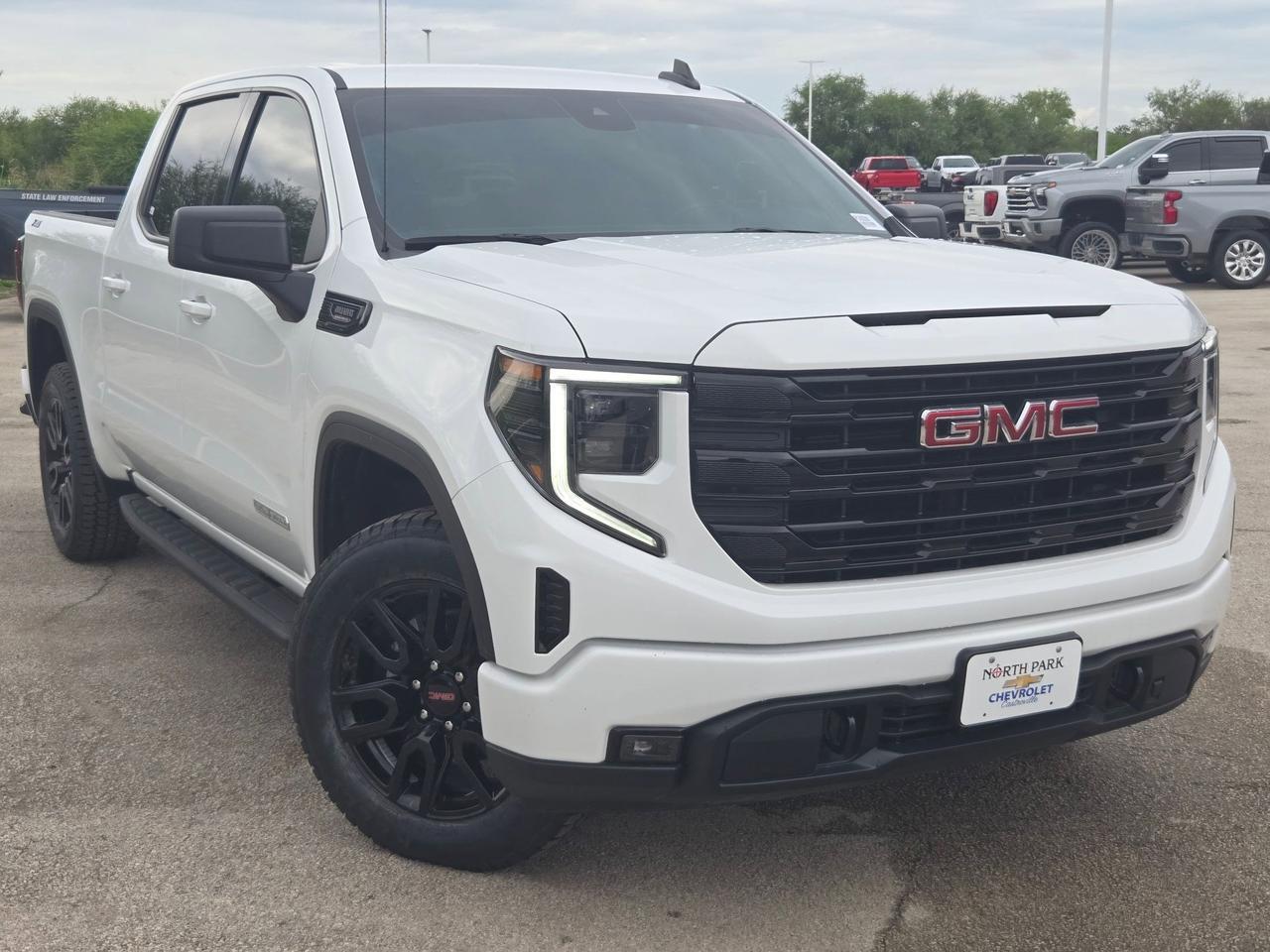 2024 GMC Sierra 1500 Elevation
