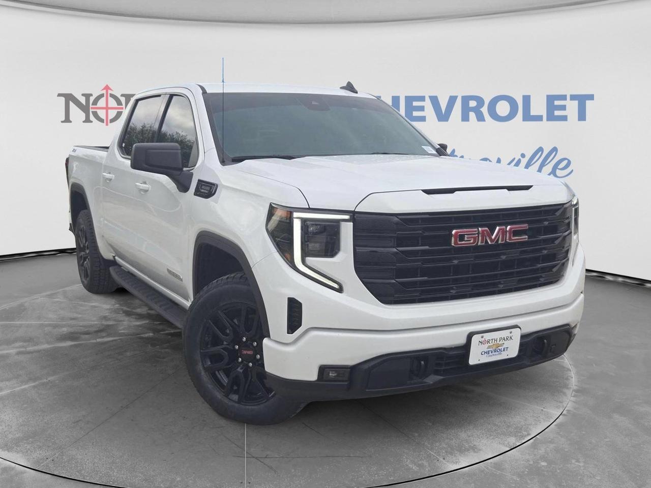 2024 GMC Sierra 1500 Elevation
