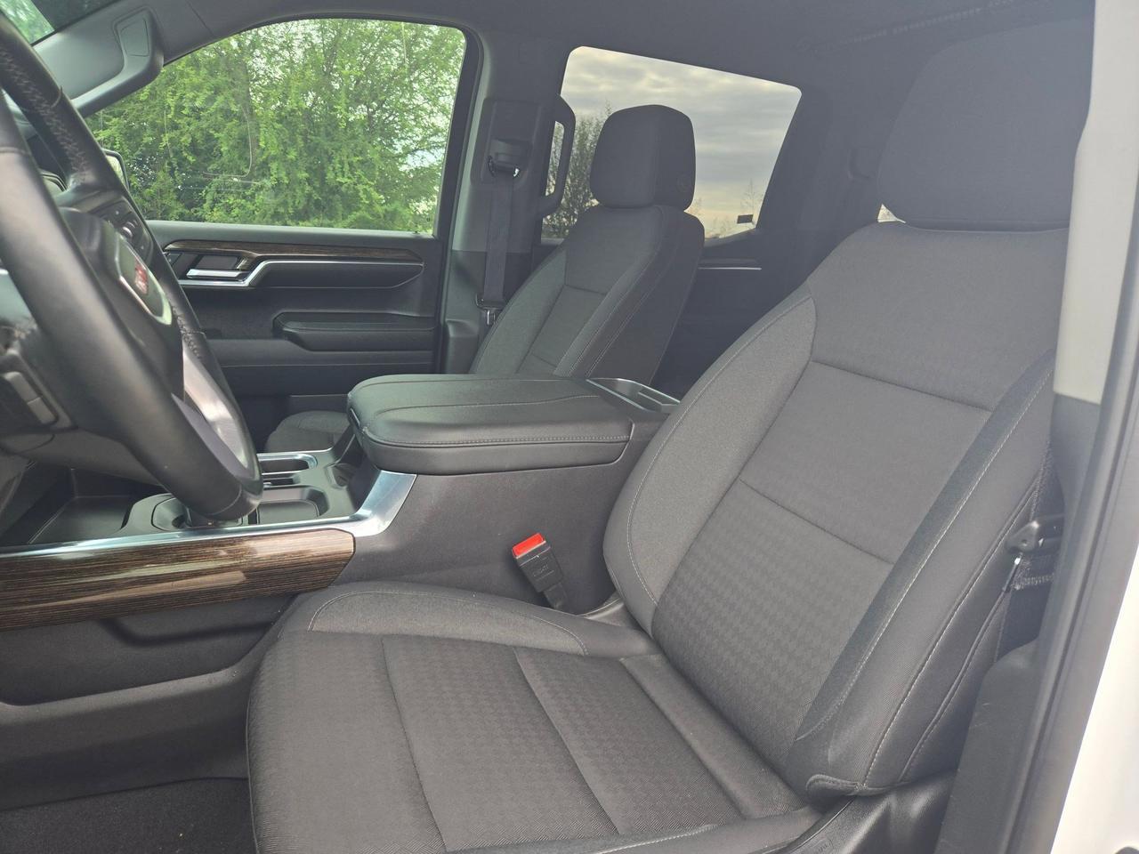 2024 GMC Sierra 1500 Elevation Castroville TX