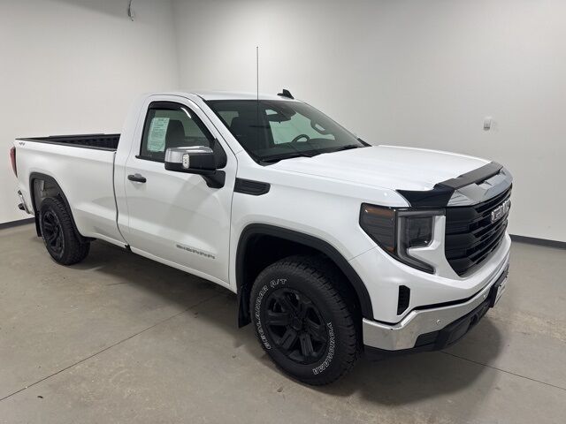 2024 GMC Sierra 1500 Pro Pine River MN