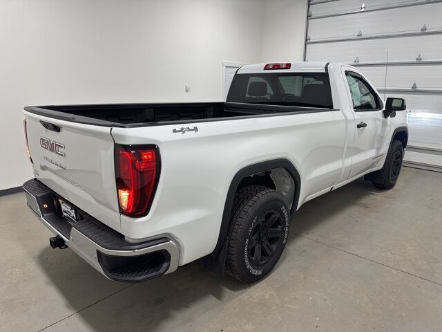 2024 GMC Sierra 1500 Pro Pine River MN