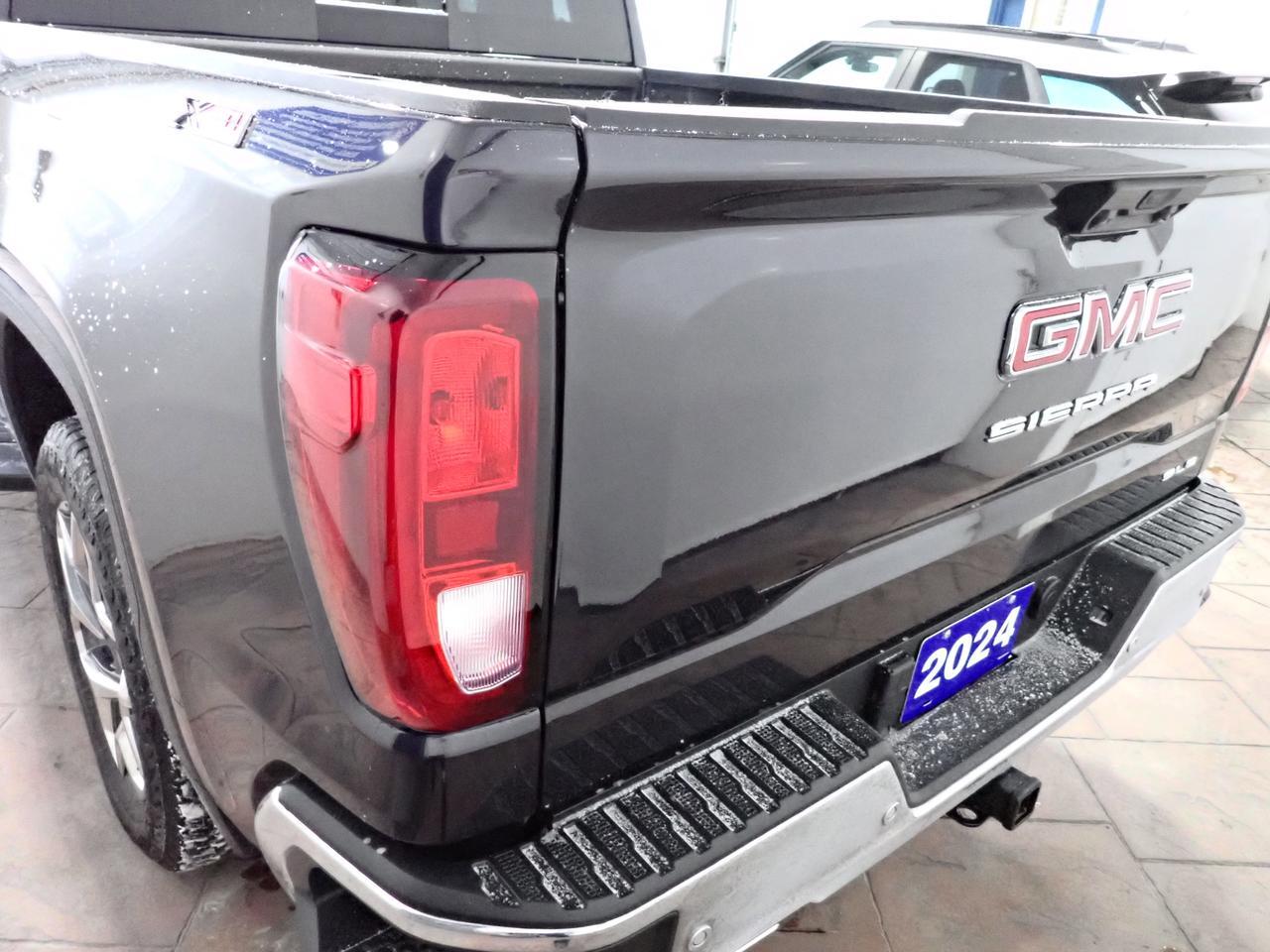 2024 GMC Sierra 1500 SLE CREW CAB 4WD Listowel ON