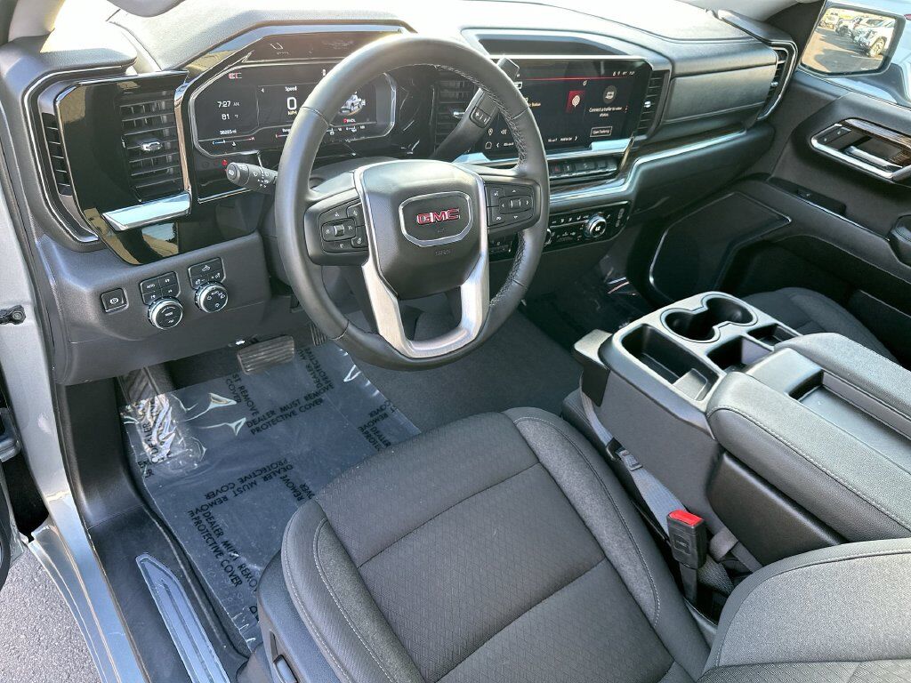 2024 GMC Sierra 1500 SLE