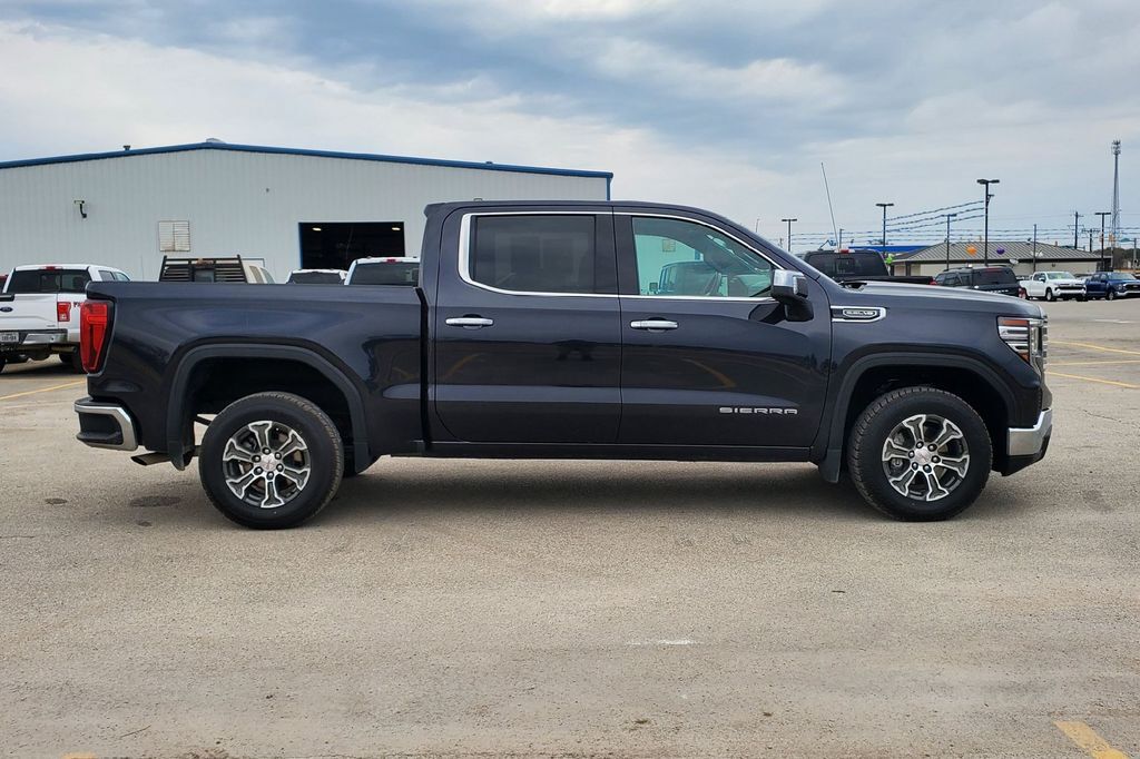2024 GMC Sierra 1500 SLT Hondo TX