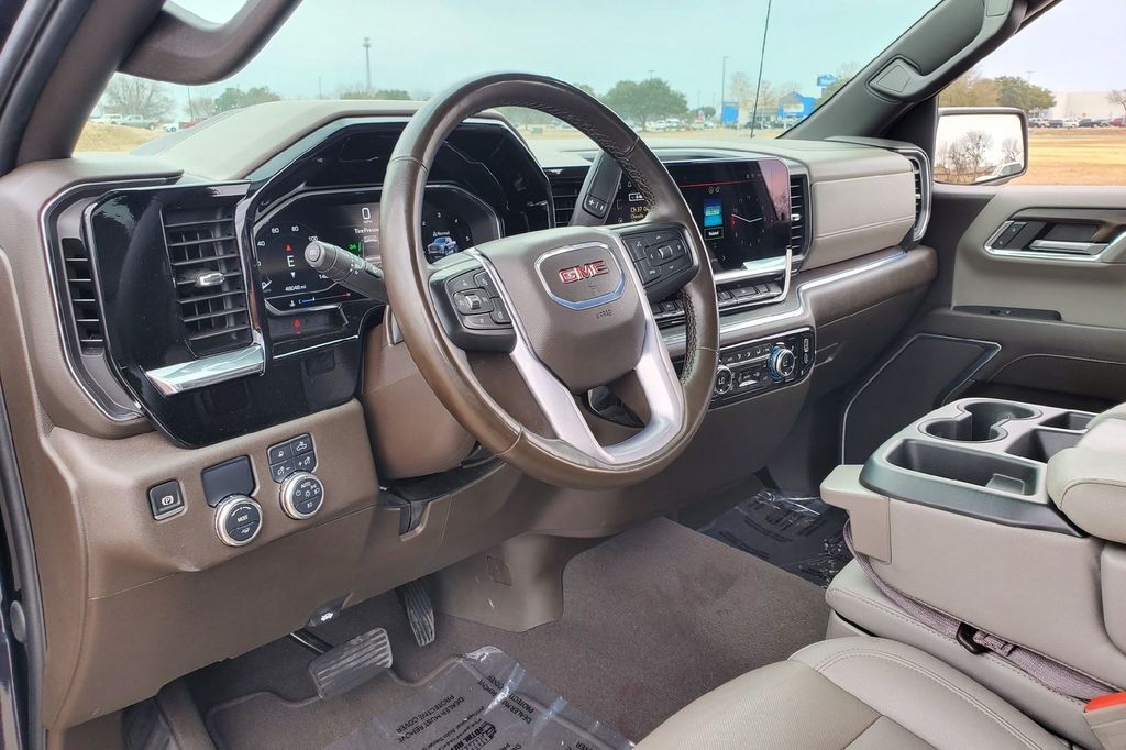 2024 GMC Sierra 1500 SLT Hondo TX