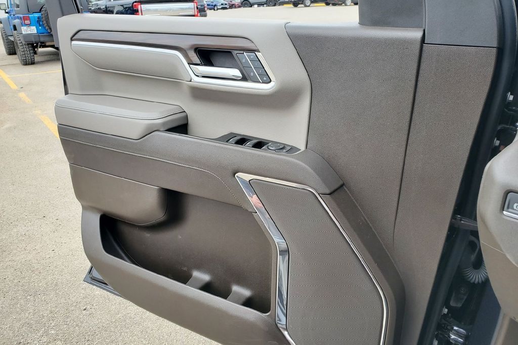 2024 GMC Sierra 1500 SLT Hondo TX