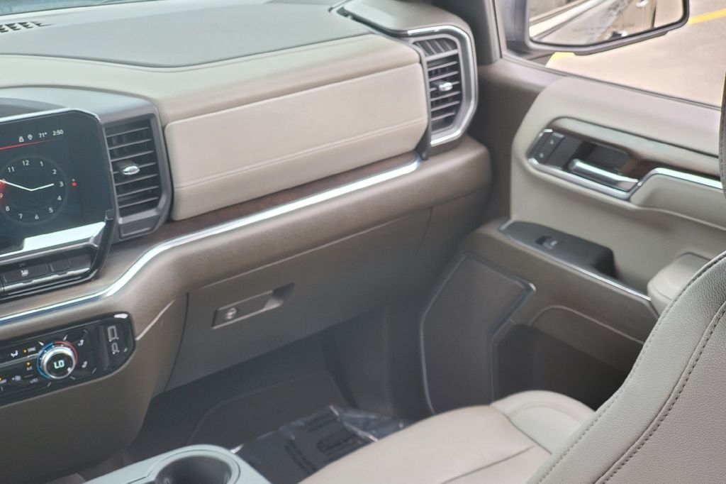 2024 GMC Sierra 1500 SLT Hondo TX