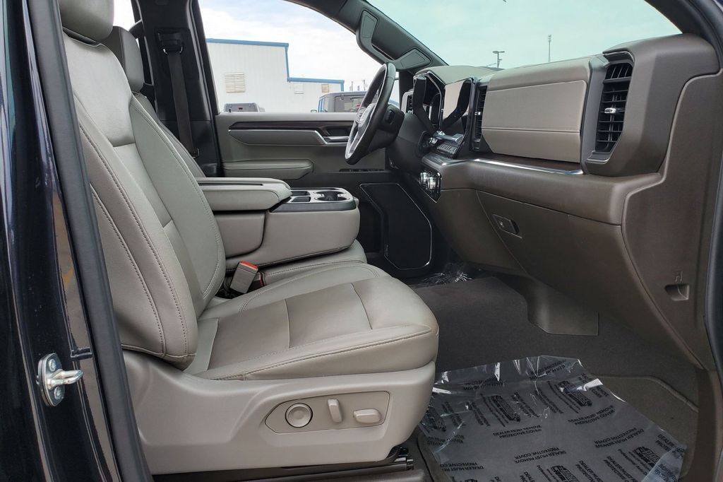 2024 GMC Sierra 1500 SLT Hondo TX