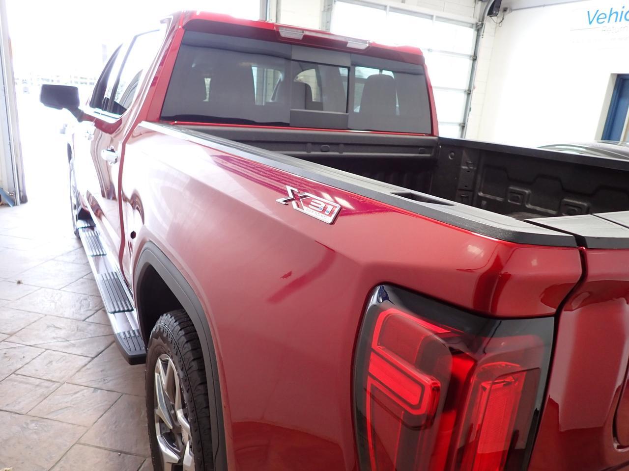 2024 GMC Sierra 1500 SLT 4WD CREW CAB *DIESEL* LEATHER SUNROOF Listowel ON