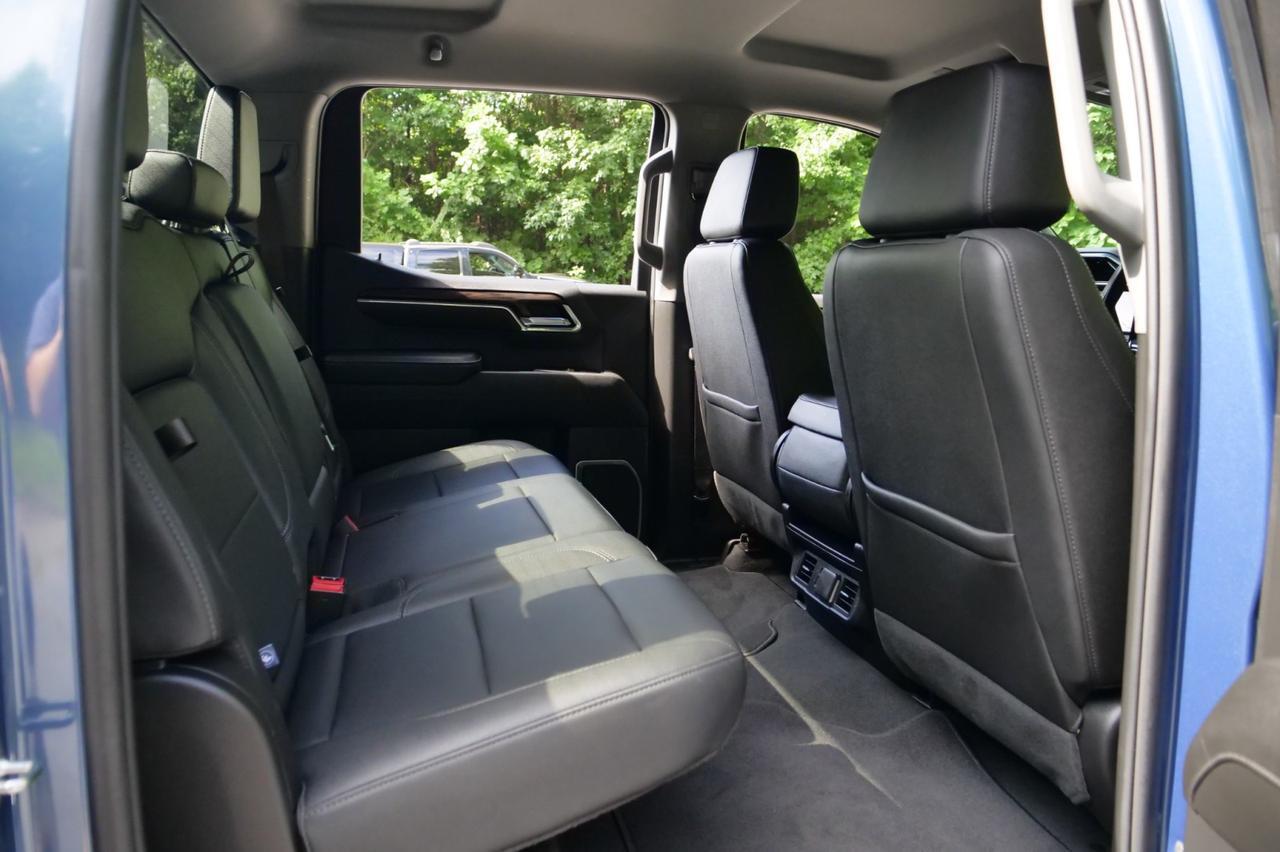2024 GMC Sierra 1500 SLT 4X4 / Heated Seats / 5.3L V8 / Multipro Tailgate! Lincolnton NC
