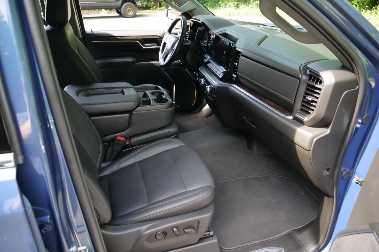 2024 GMC Sierra 1500 SLT 4X4 / Heated Seats / 5.3L V8 / Multipro Tailgate! Lincolnton NC