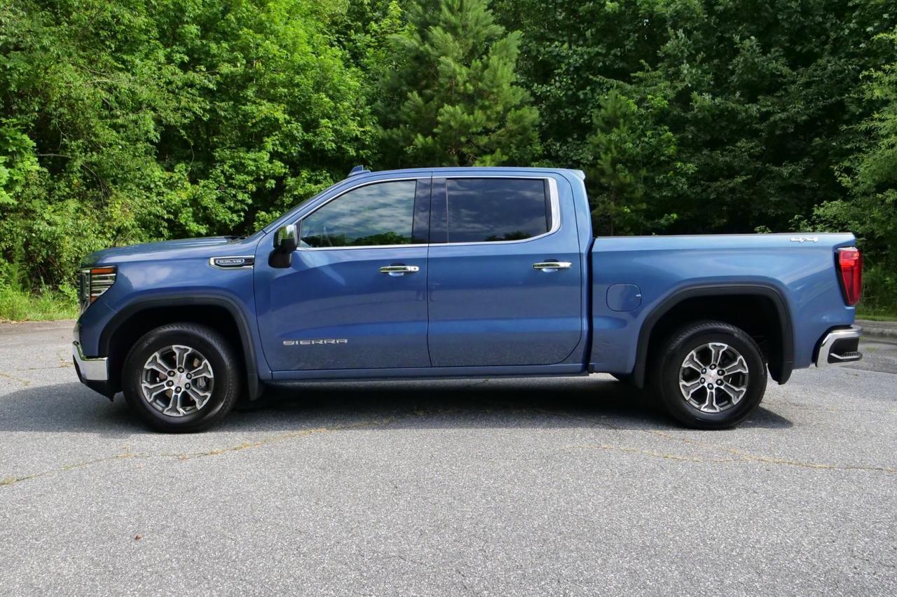 2024 GMC Sierra 1500 SLT 4X4 / Heated Seats / 5.3L V8 / Multipro Tailgate! Lincolnton NC