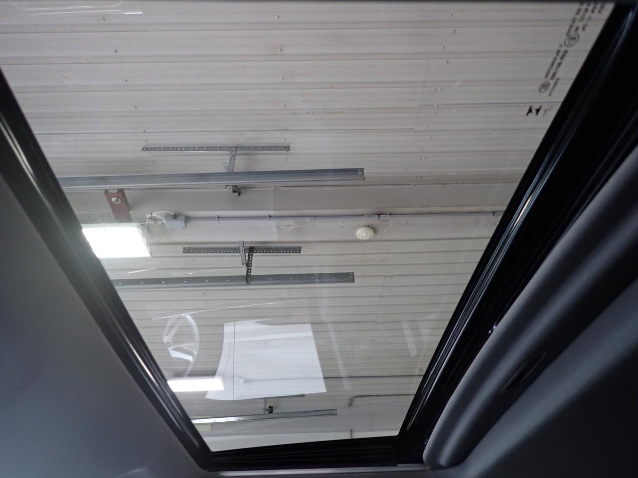 2024 GMC Sierra 1500 SLT CREW CAB 4WD LEATHER SUNROOF Listowel ON