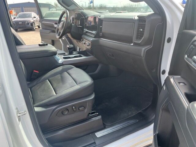 2024 GMC Sierra 1500 SLT Grande Prairie AB