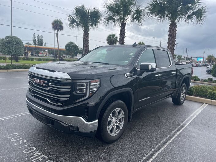 2024 GMC Sierra 1500 SLT Oshkosh WI