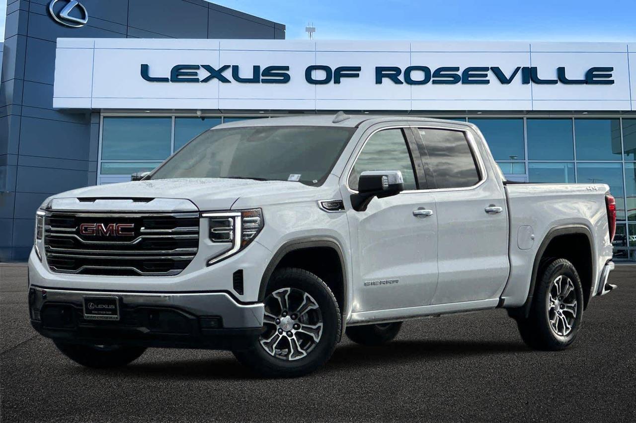 2024 GMC Sierra 1500 SLT