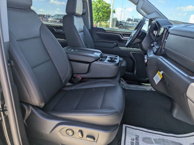 2024 GMC Sierra 1500 SLT Castroville TX