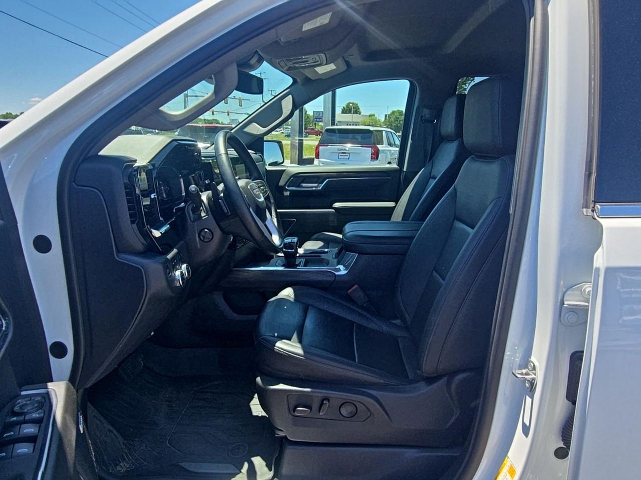 2024 GMC Sierra 1500 SLT Fredericksburg VA