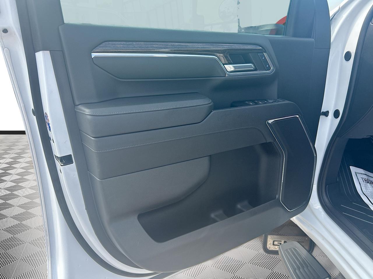 2024 GMC Sierra 2500HD 4WD Crew Cab SLE Venice FL