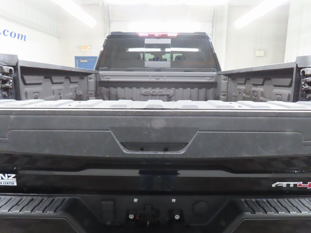 2024 GMC Sierra 2500HD 4x4 Crew Cab AT4 Fond du Lac WI