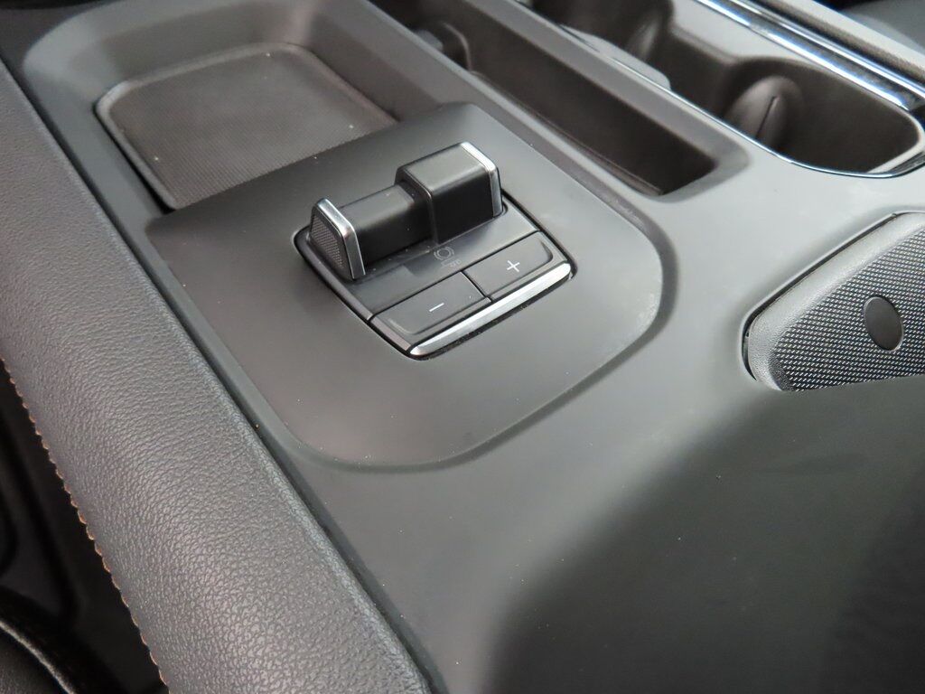 2024 GMC Sierra 2500HD 4x4 Crew Cab AT4 Fond du Lac WI