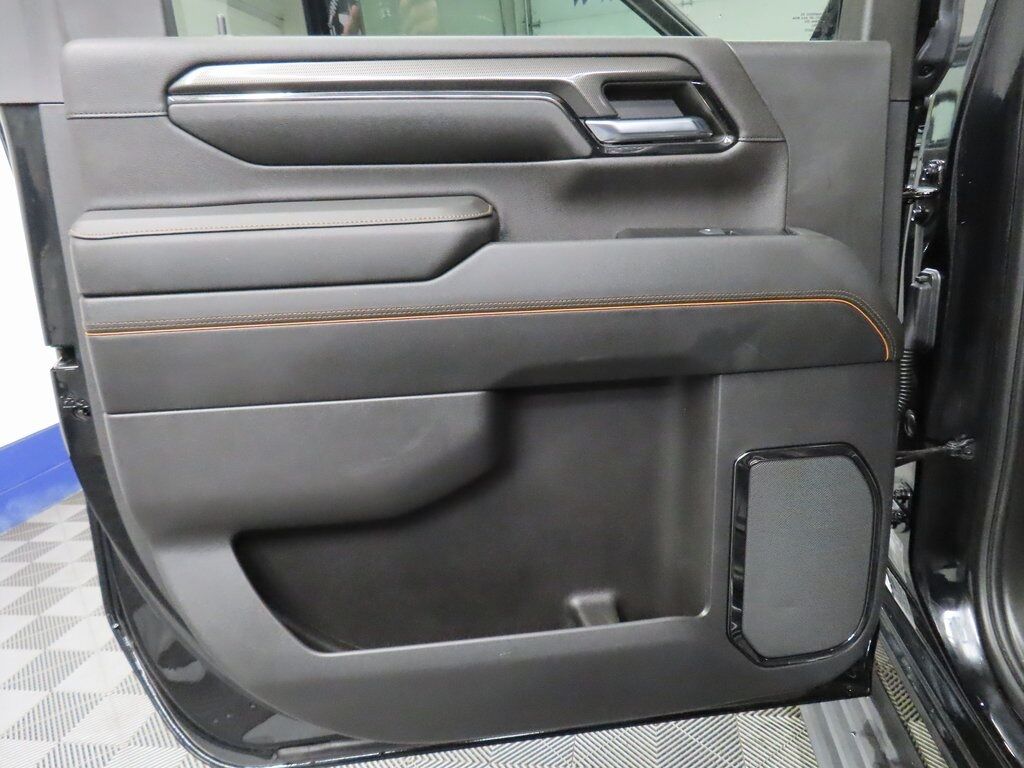 2024 GMC Sierra 2500HD 4x4 Crew Cab AT4 Fond du Lac WI