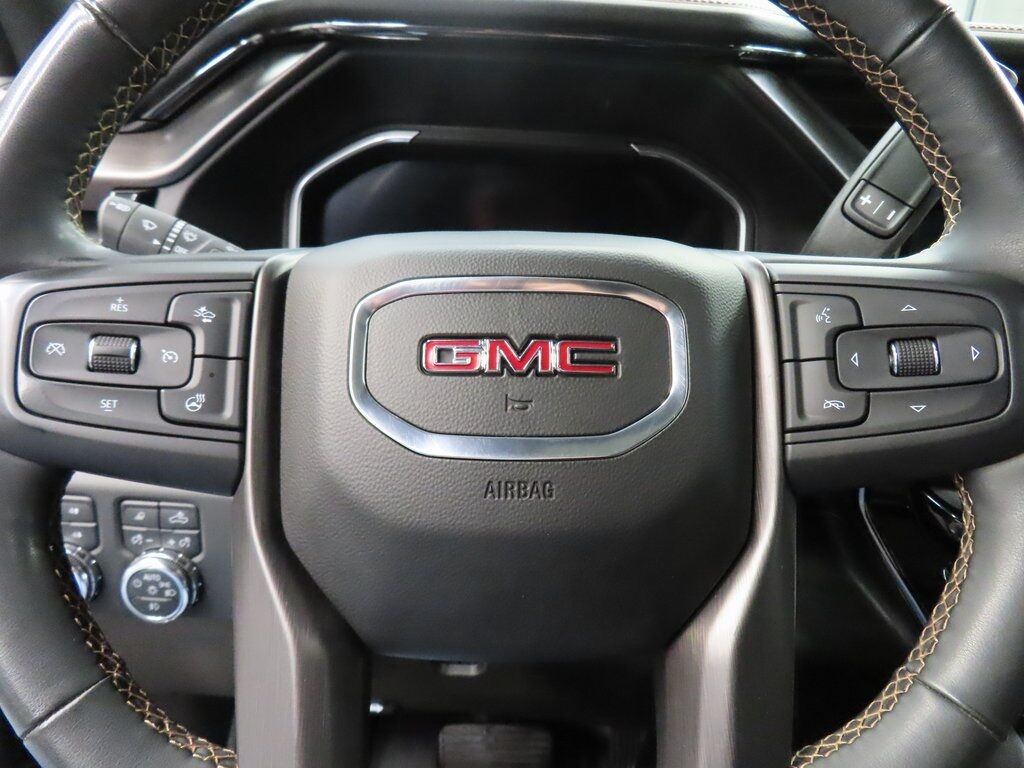 2024 GMC Sierra 2500HD 4x4 Crew Cab AT4 Fond du Lac WI