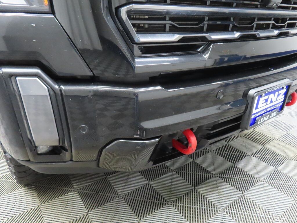 2024 GMC Sierra 2500HD 4x4 Crew Cab AT4 Fond du Lac WI