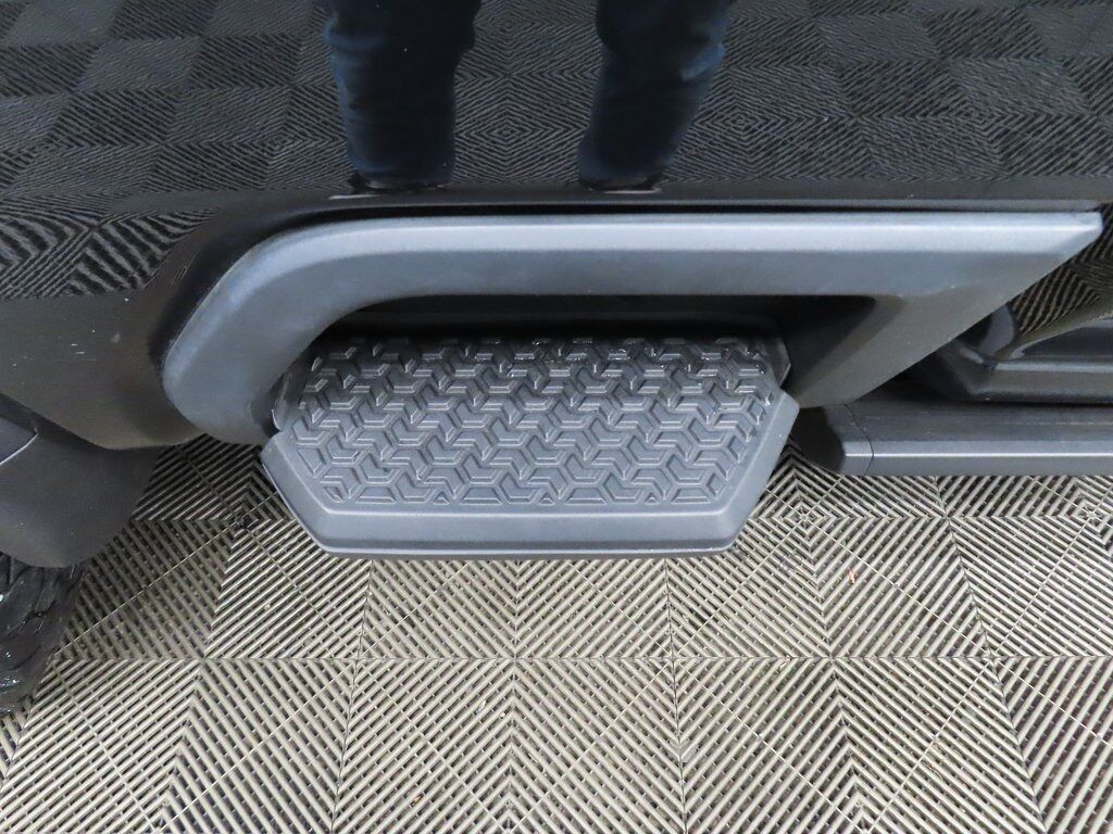 2024 GMC Sierra 2500HD 4x4 Crew Cab AT4 Fond du Lac WI