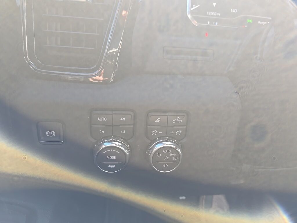 2024 GMC Sierra 2500HD 4x4 Crew Cab AT4 Fond du Lac WI