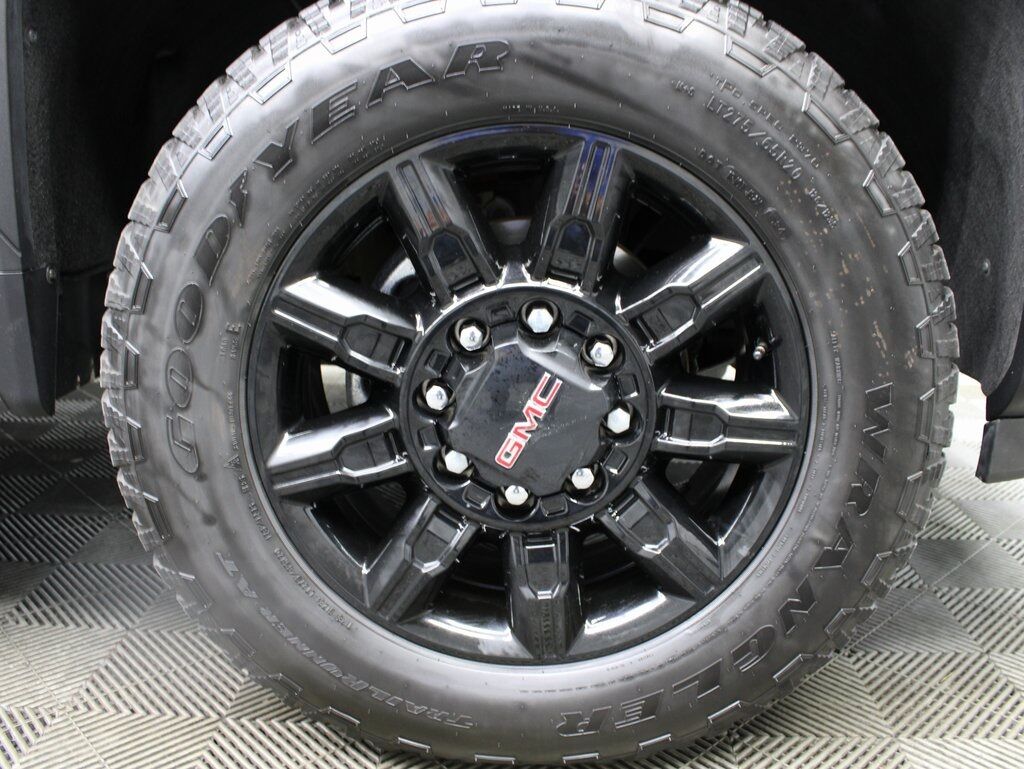 2024 GMC Sierra 2500HD 4x4 Crew Cab AT4 Fond du Lac WI