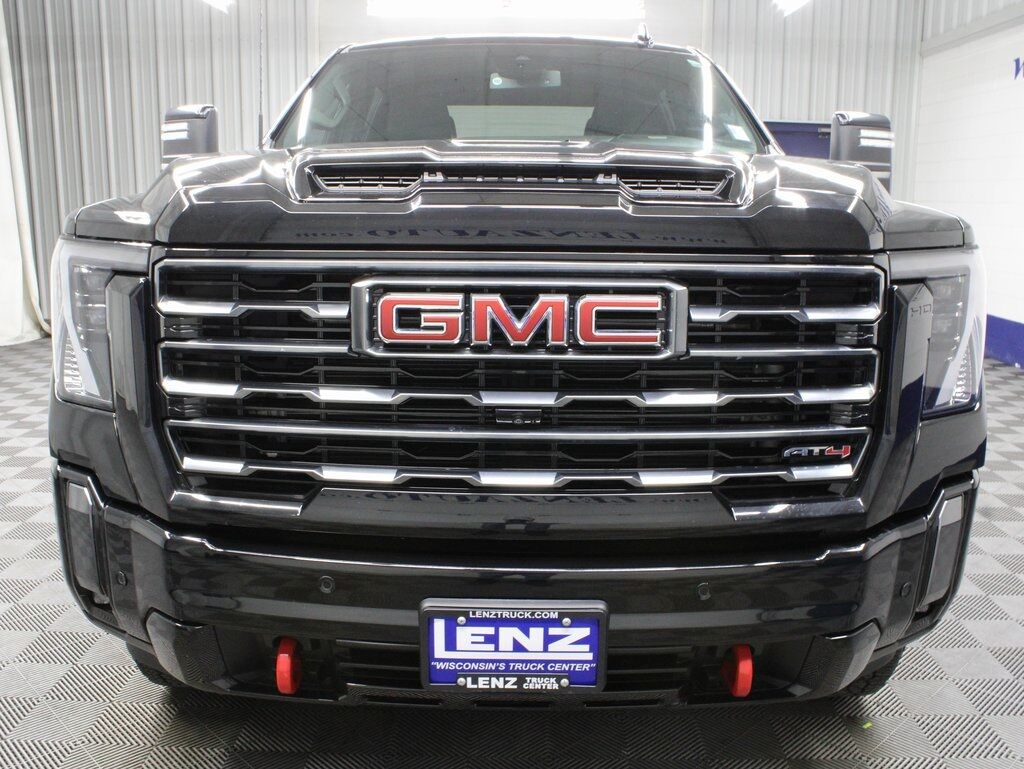 2024 GMC Sierra 2500HD 4x4 Crew Cab AT4 Fond du Lac WI