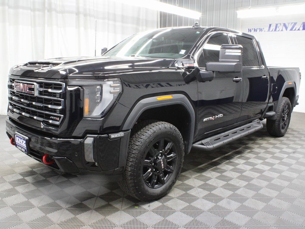 2024 GMC Sierra 2500HD 4x4 Crew Cab AT4 Fond du Lac WI