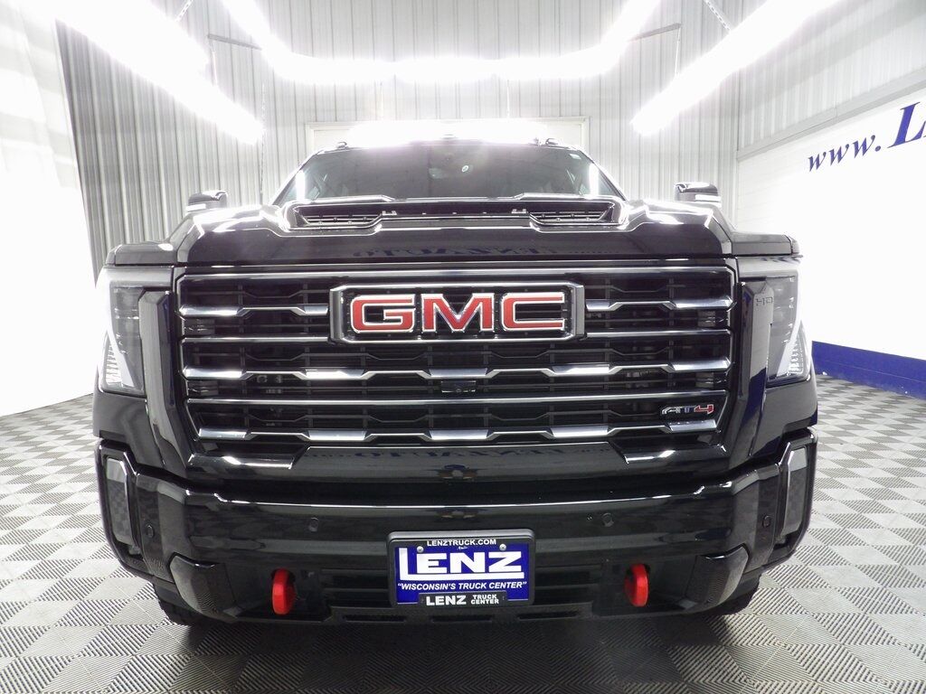 2024 GMC Sierra 2500HD 4x4 Crew Cab AT4 Fond du Lac WI