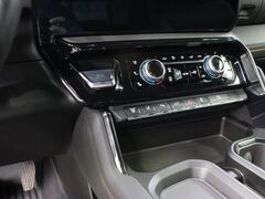 2024 GMC Sierra 2500HD 4x4 Crew Cab AT4 Fond du Lac WI