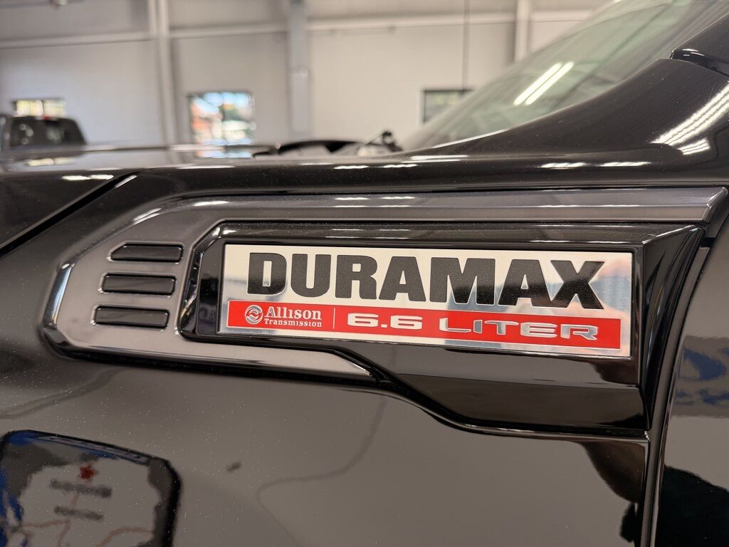 2024 GMC Sierra 2500HD 4x4 Crew Cab AT4 Fond du Lac WI