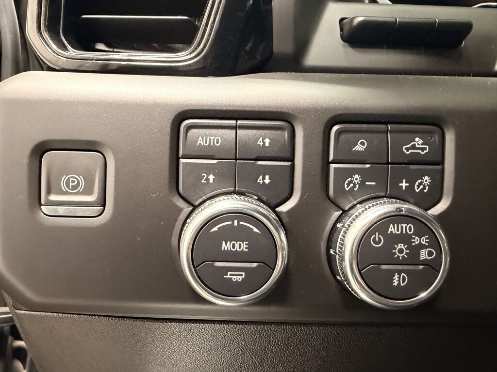 2024 GMC Sierra 2500HD 4x4 Crew Cab AT4 Fond du Lac WI