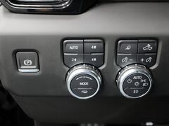 2024 GMC Sierra 2500HD 4x4 Crew Cab AT4 Fond du Lac WI