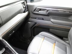 2024 GMC Sierra 2500HD 4x4 Crew Cab AT4 Fond du Lac WI