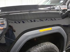 2024 GMC Sierra 2500HD 4x4 Crew Cab AT4 Fond du Lac WI