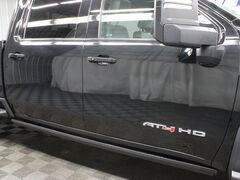 2024 GMC Sierra 2500HD 4x4 Crew Cab AT4 Fond du Lac WI