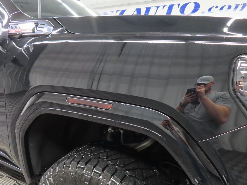 2024 GMC Sierra 2500HD 4x4 Crew Cab AT4 Fond du Lac WI